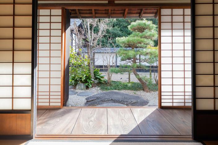 心地よい「縁側のような」和の暮らしのサムネイル