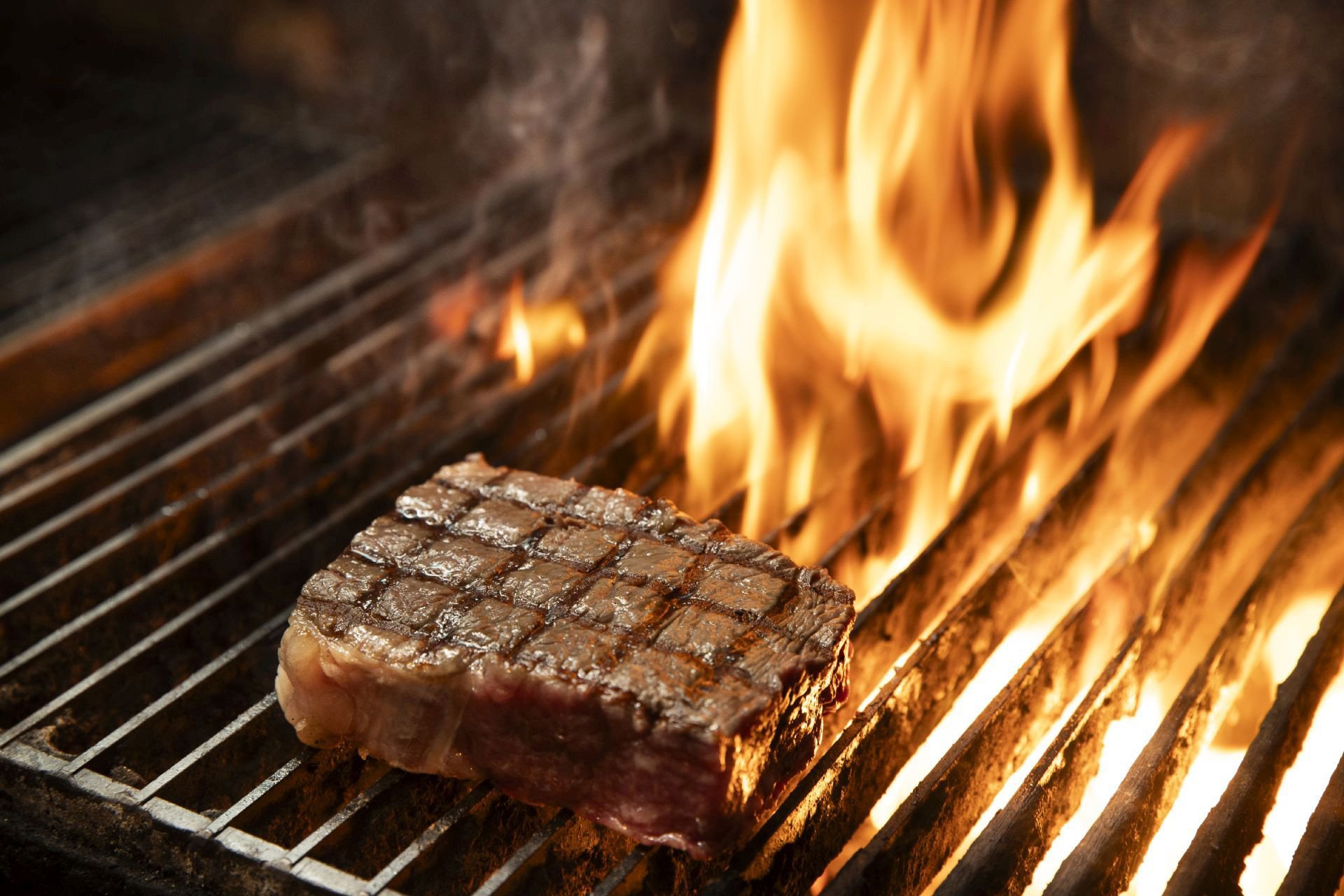 自宅でおいしい肉を楽しむためにの代表イメージ