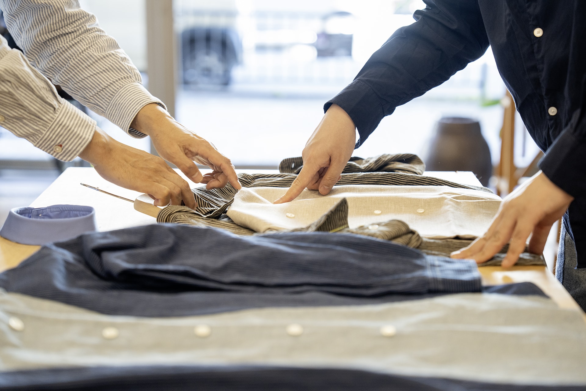 30年変わらぬ理念をまとう 「モリカゲシャツ」の一着の代表イメージ